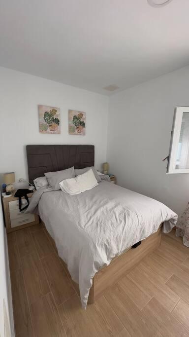 Rockside Residentes Suites La Linea La Línea de la Concepción 外观 照片